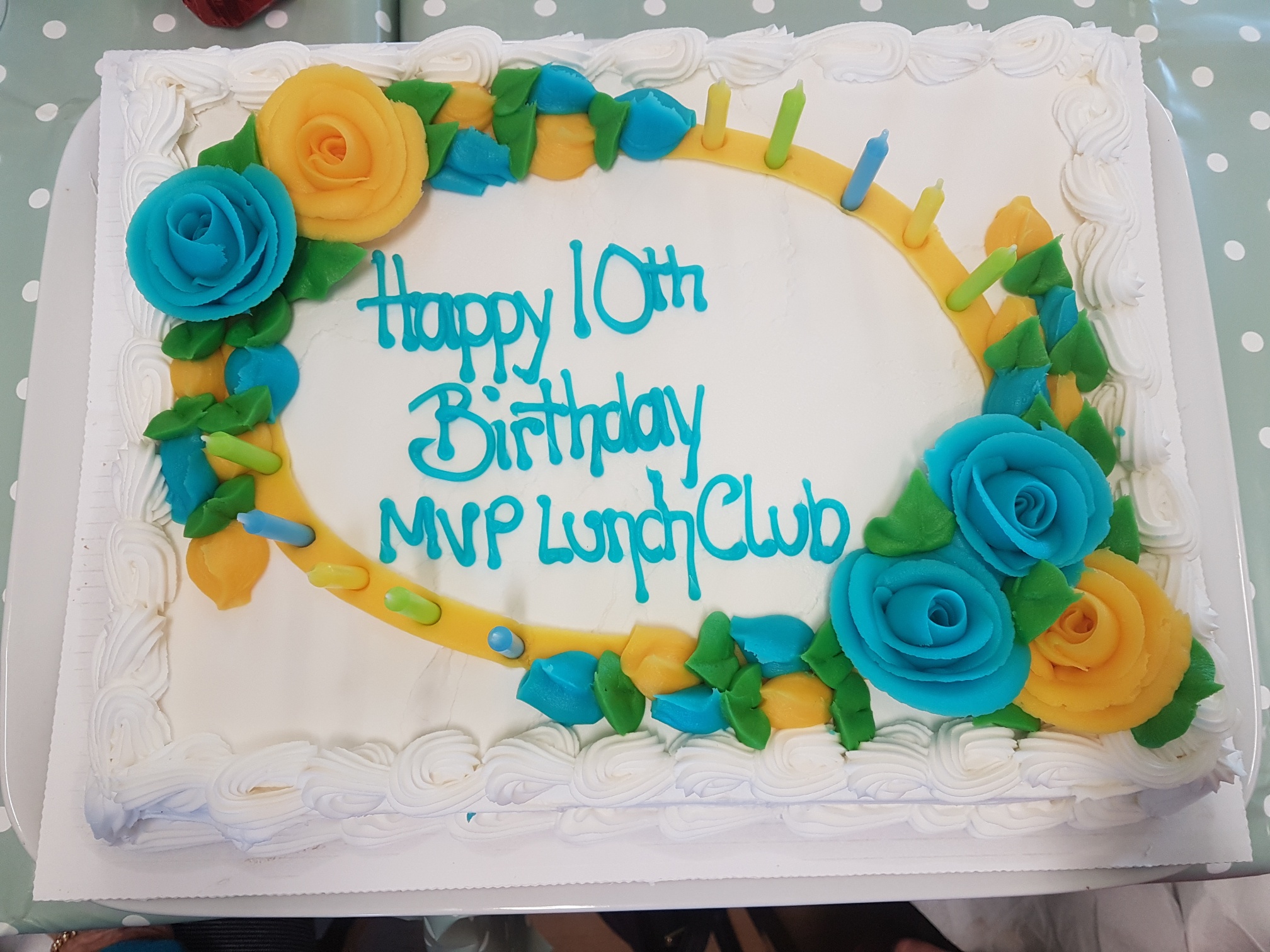 Lunch Club cake